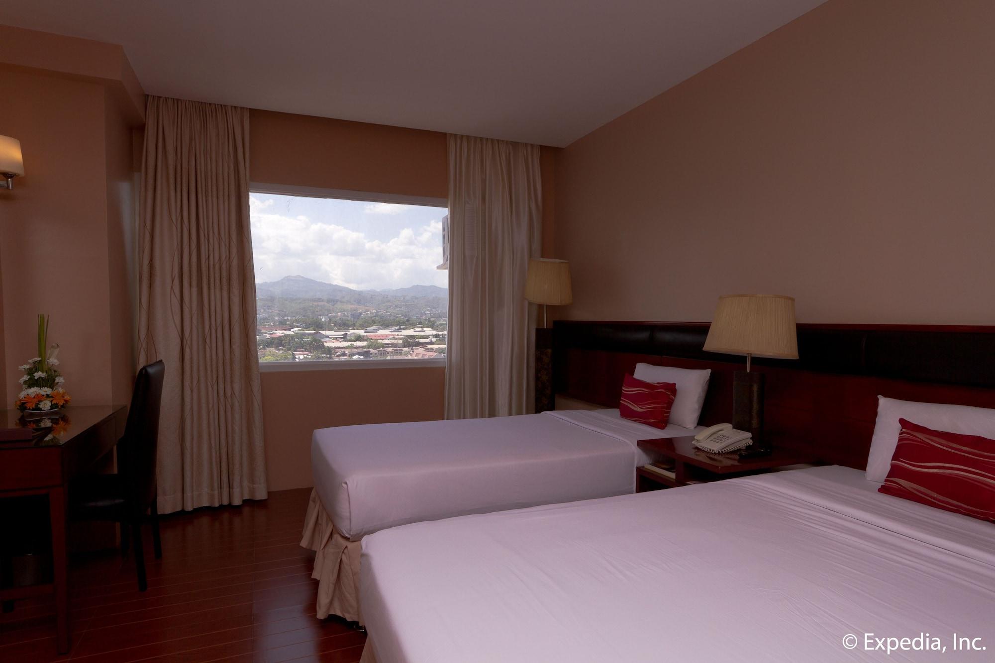Hotel Allure & Cebu