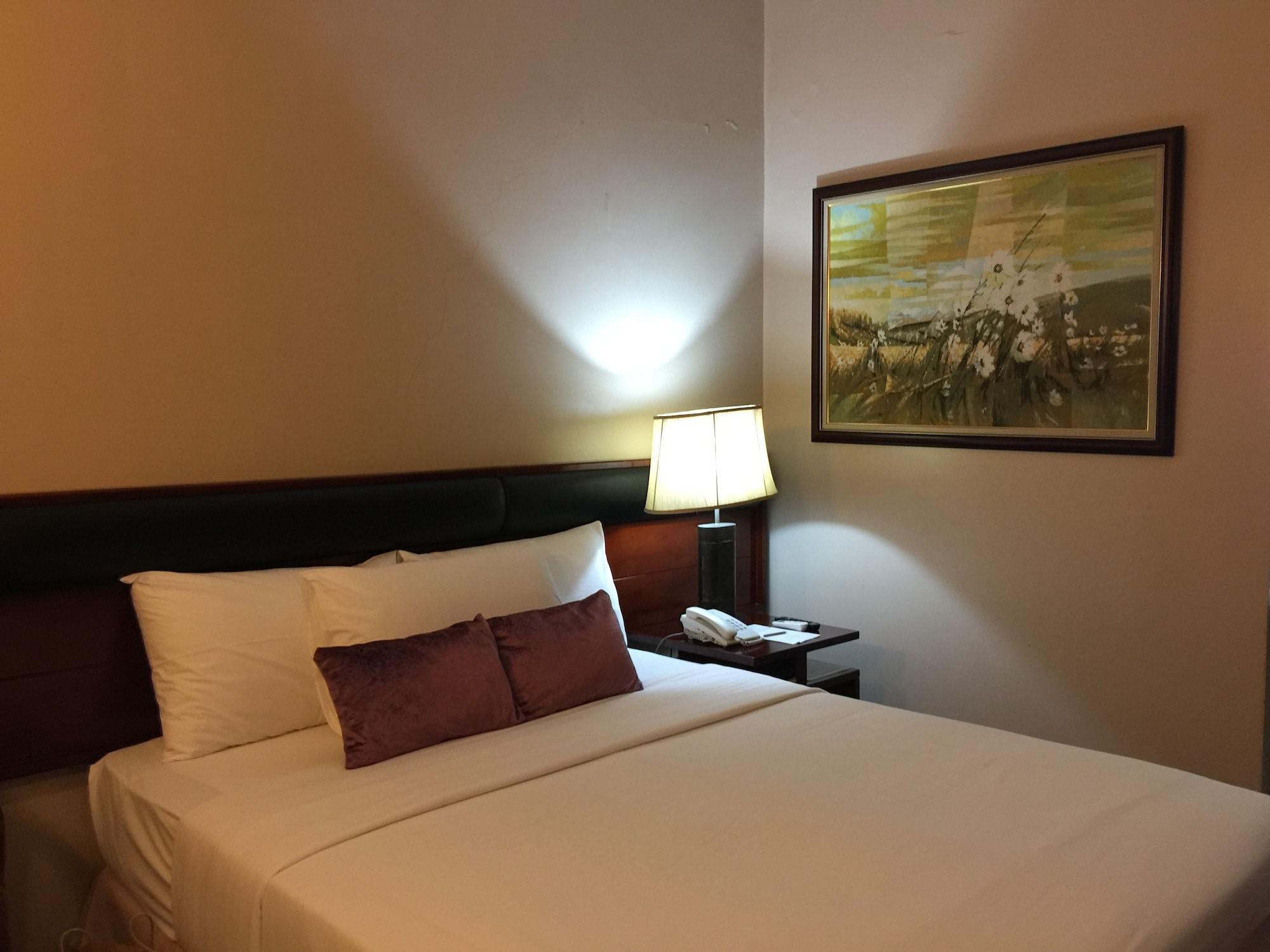 Hotel Allure & 3*