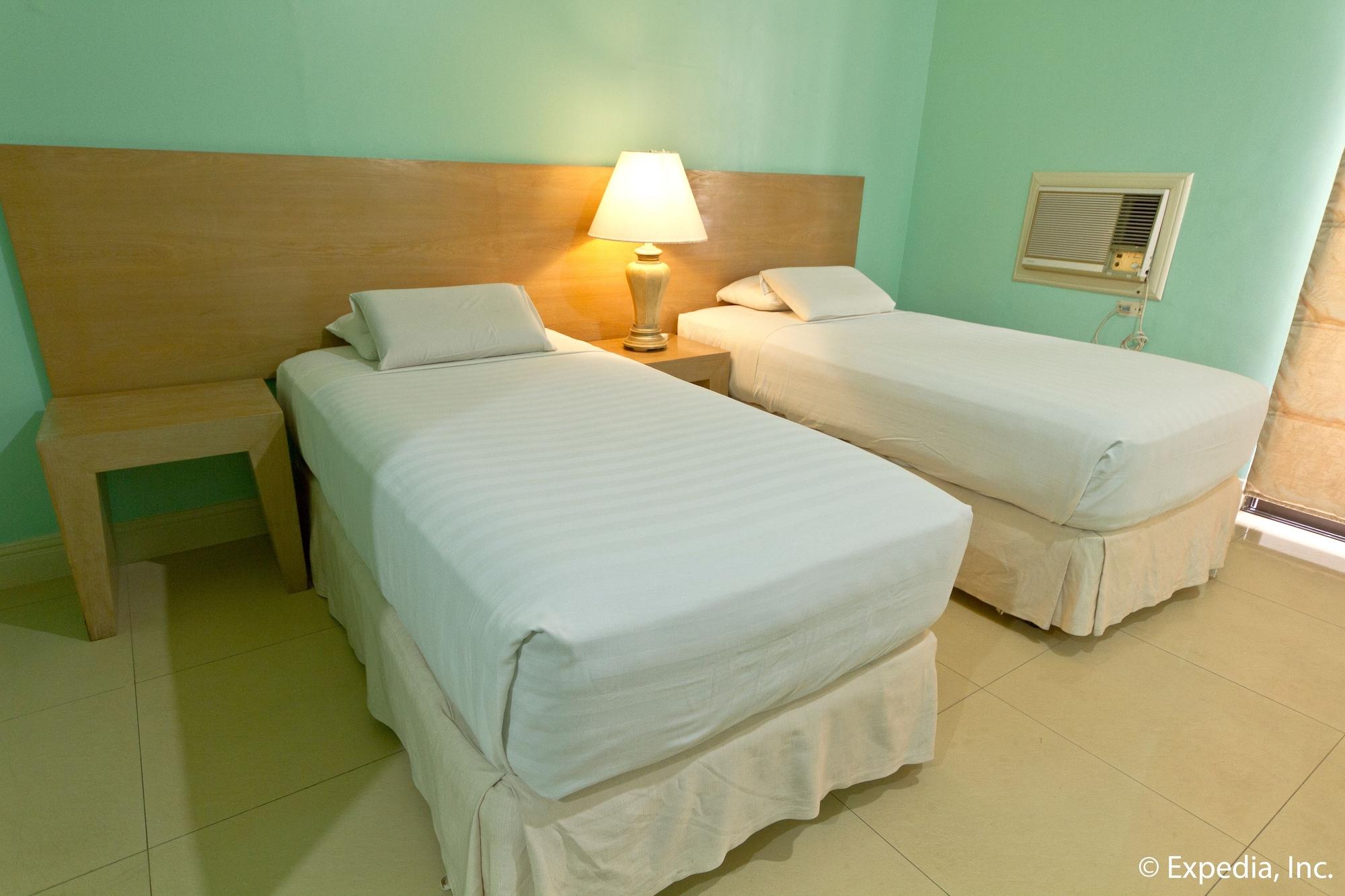 Crown Regency Residences - Quarantine 3*