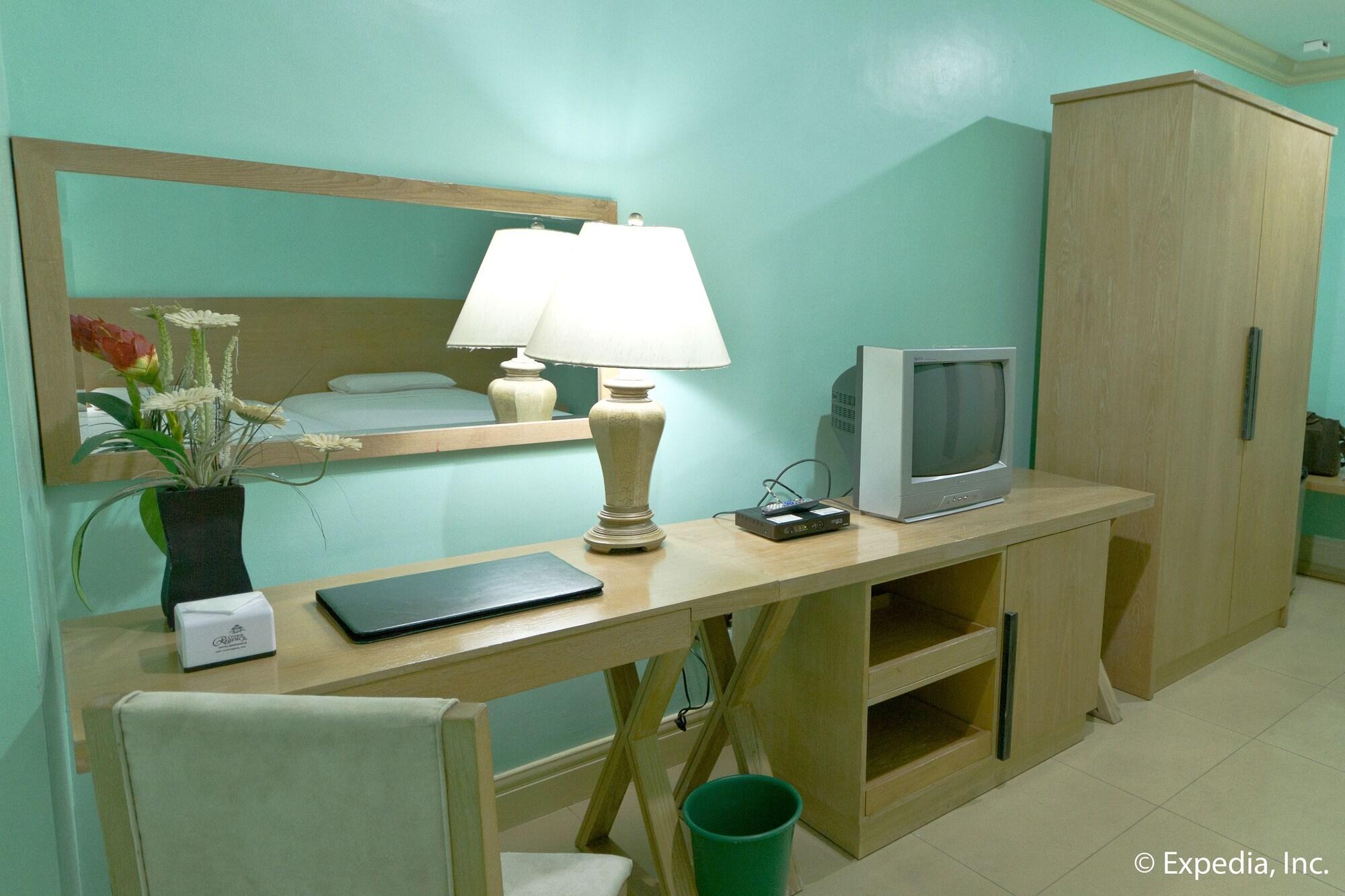 Crown Regency Residences - Quarantine 3* Cebu