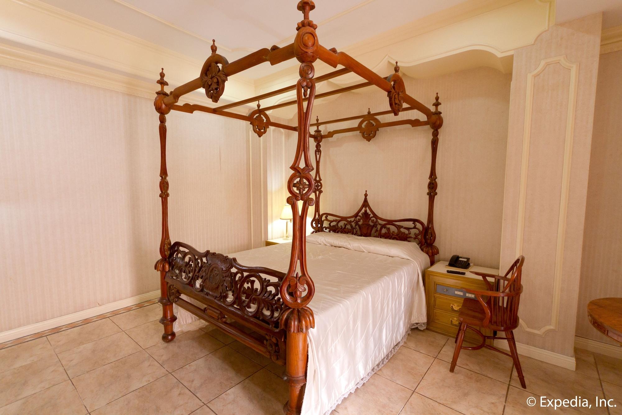 Hotel Crown Regency Residences - Quarantine