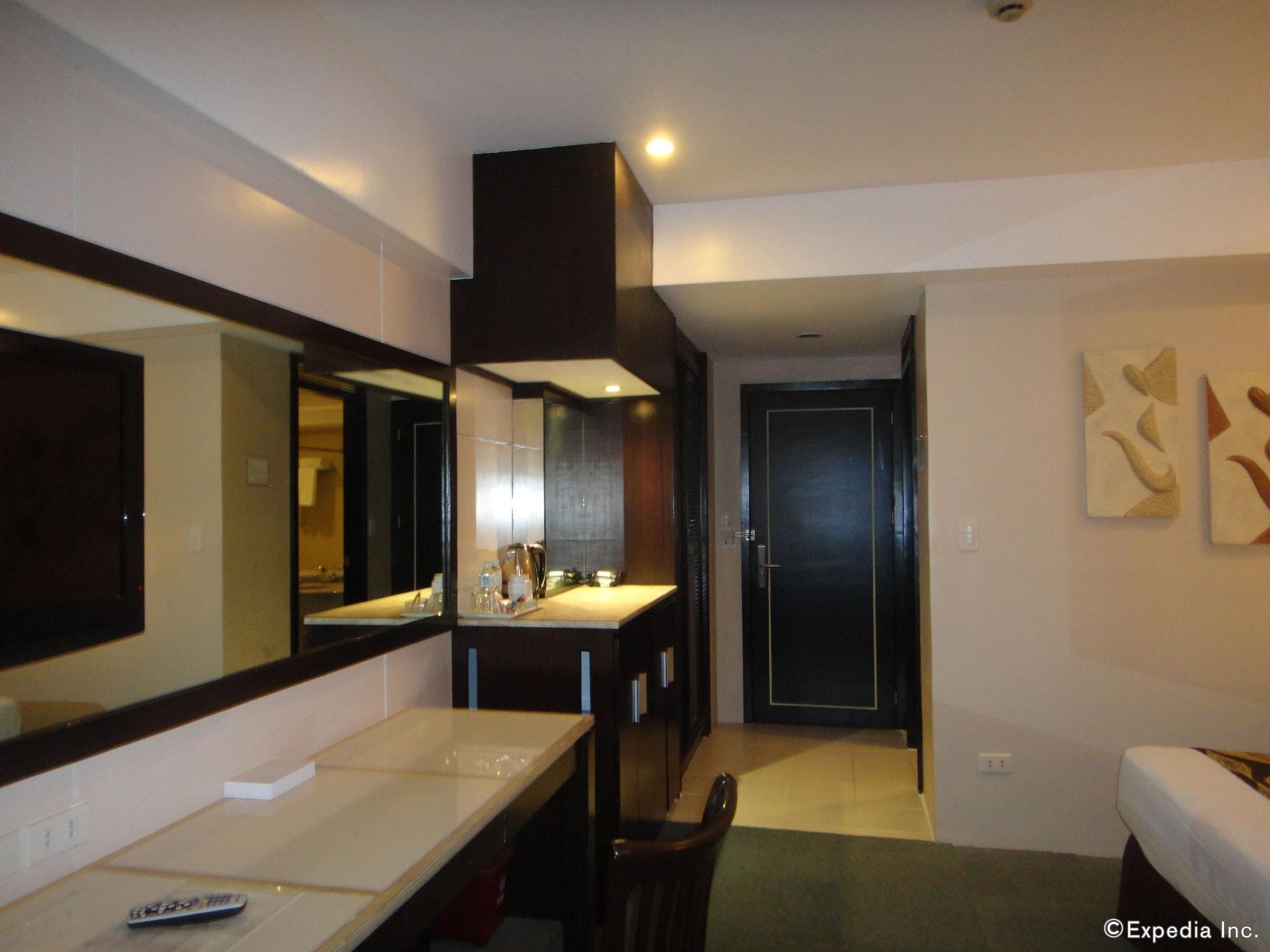 Grand Cebu