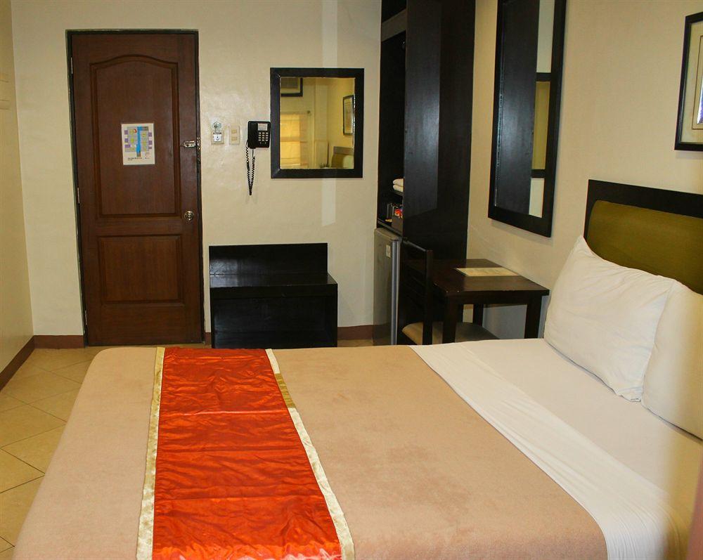 Hotel Verbena Capitol Cebu
