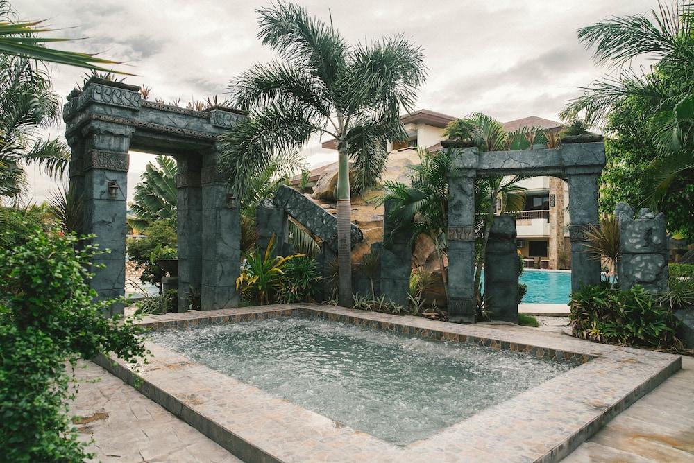 Westown Lagoon - South Wing Cebu