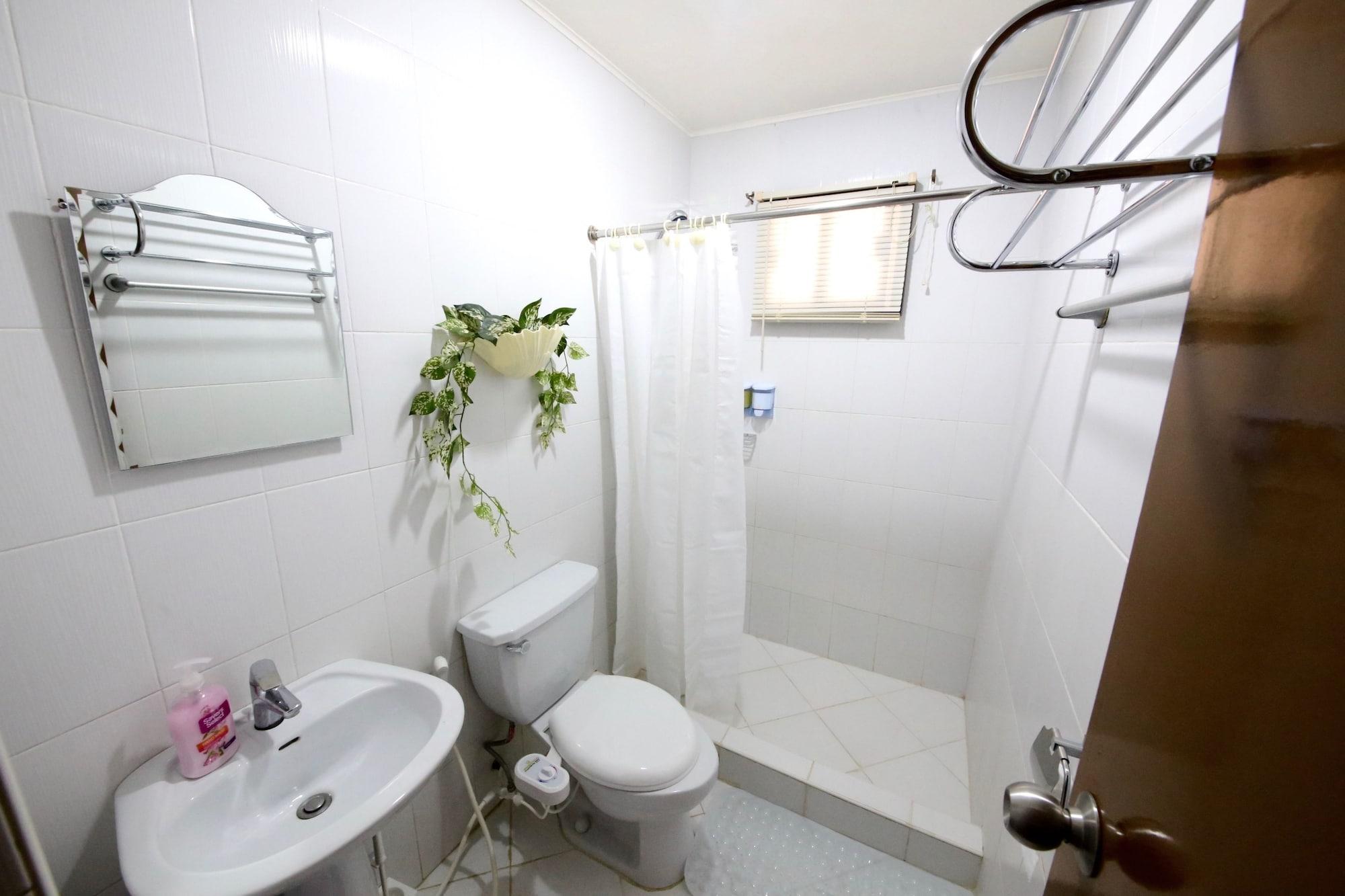 Dee White Sands Lapu-Lapu City