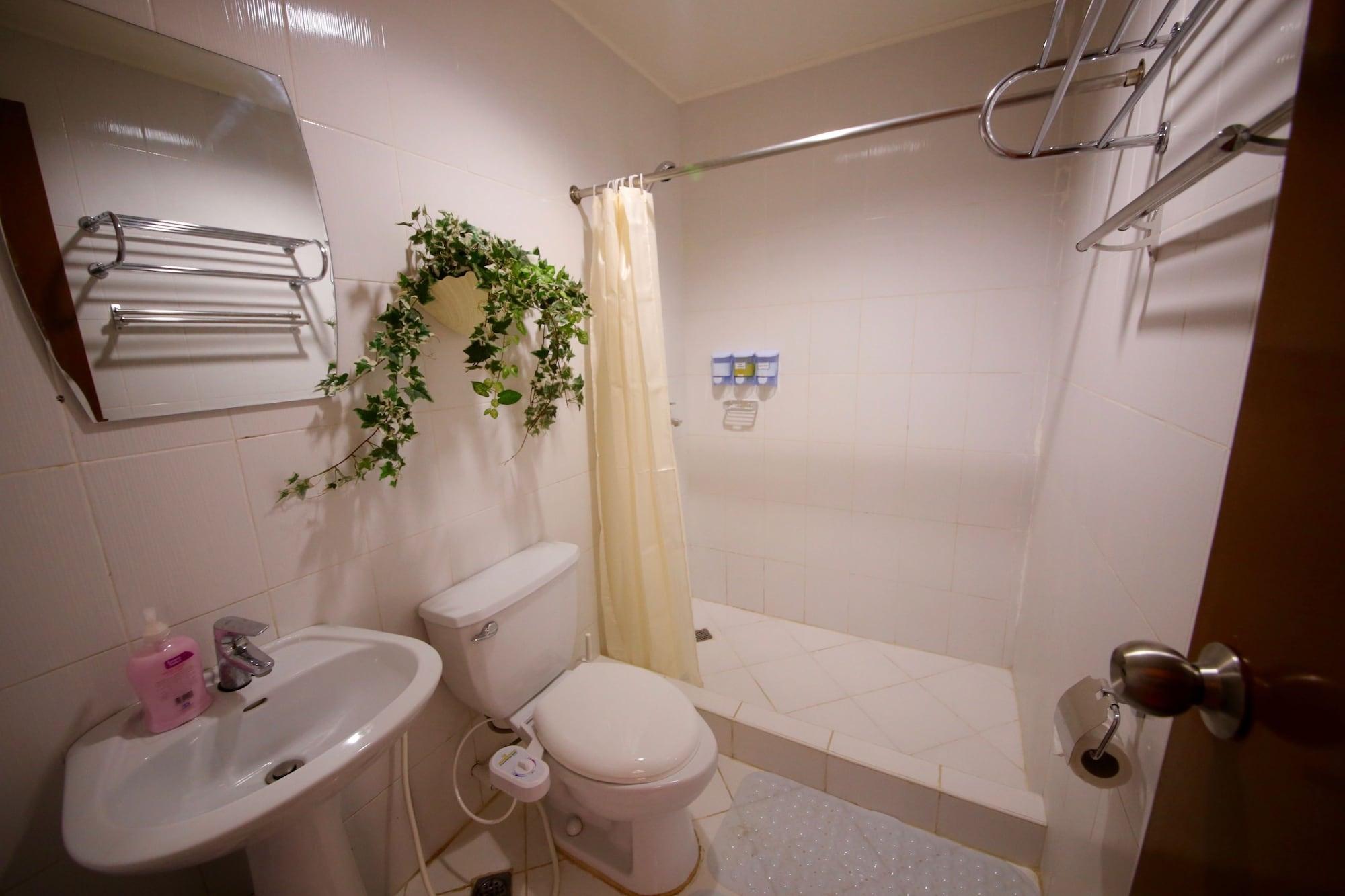 Dee White Sands Hostel