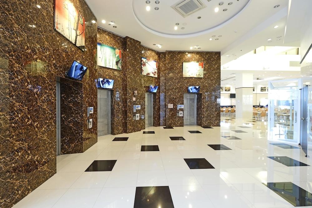 Hotel Toyoko