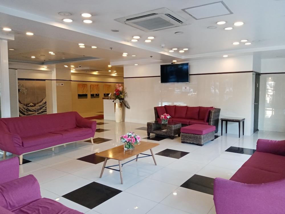 Toyoko Hotel