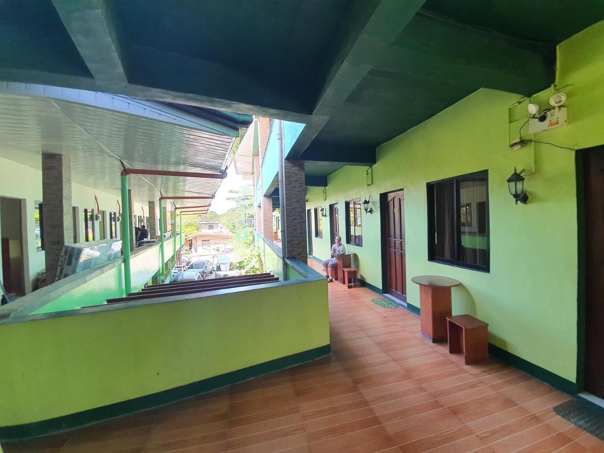Inn Aosmec Square *