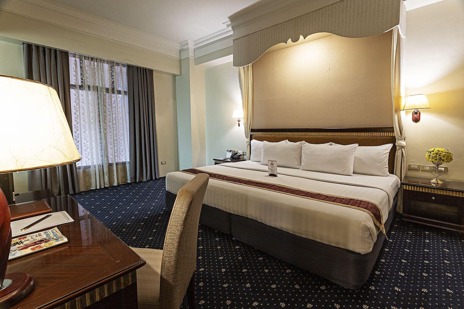 Hotel Sarrosa International And Residential 3*