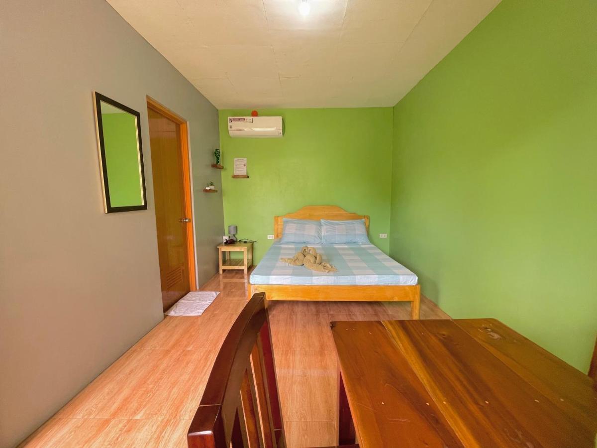 Casa de hóspedes Ananas Moalboal