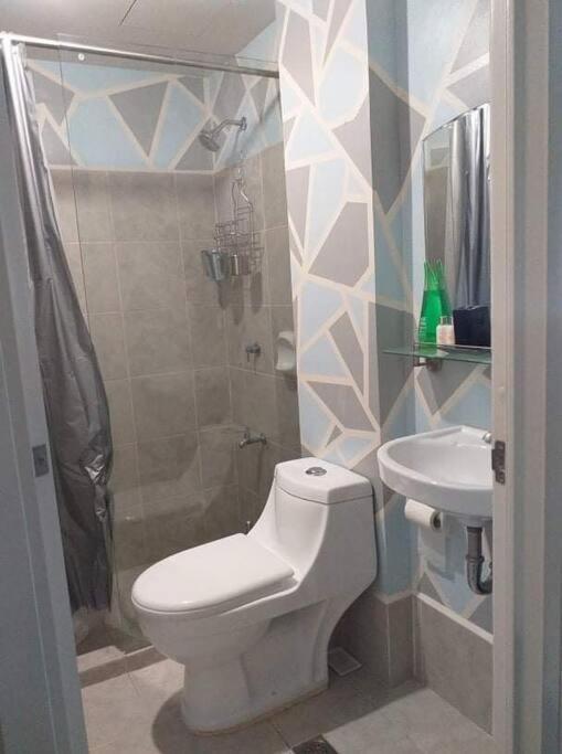 Cozy Near Mactan International Airport Apartment