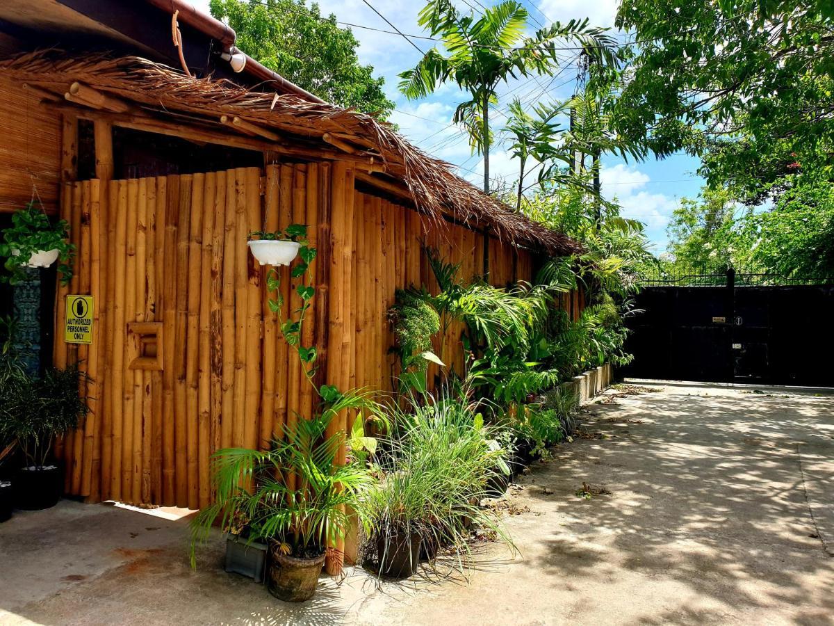 Mj's Residences Garden Guest house 3*