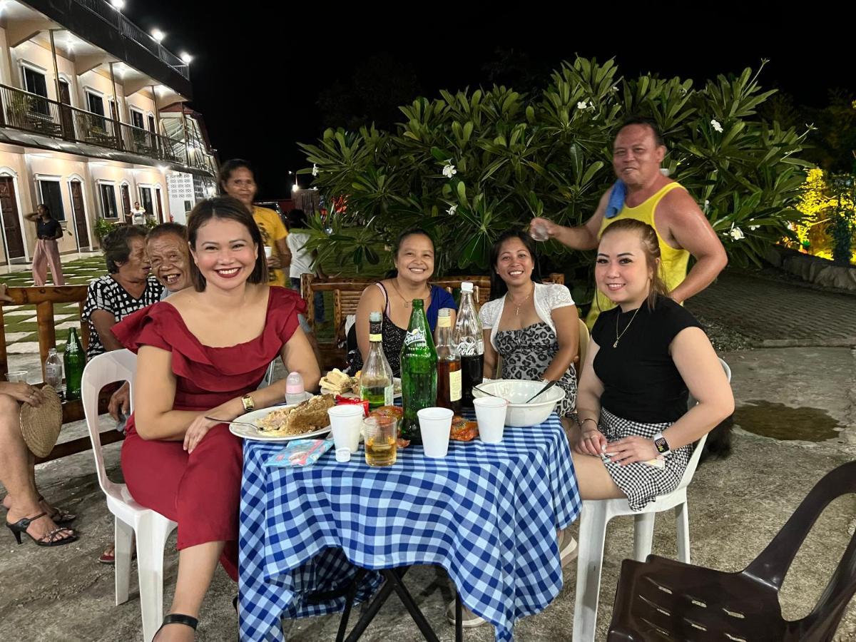 La Plumerias Resort Moalboal