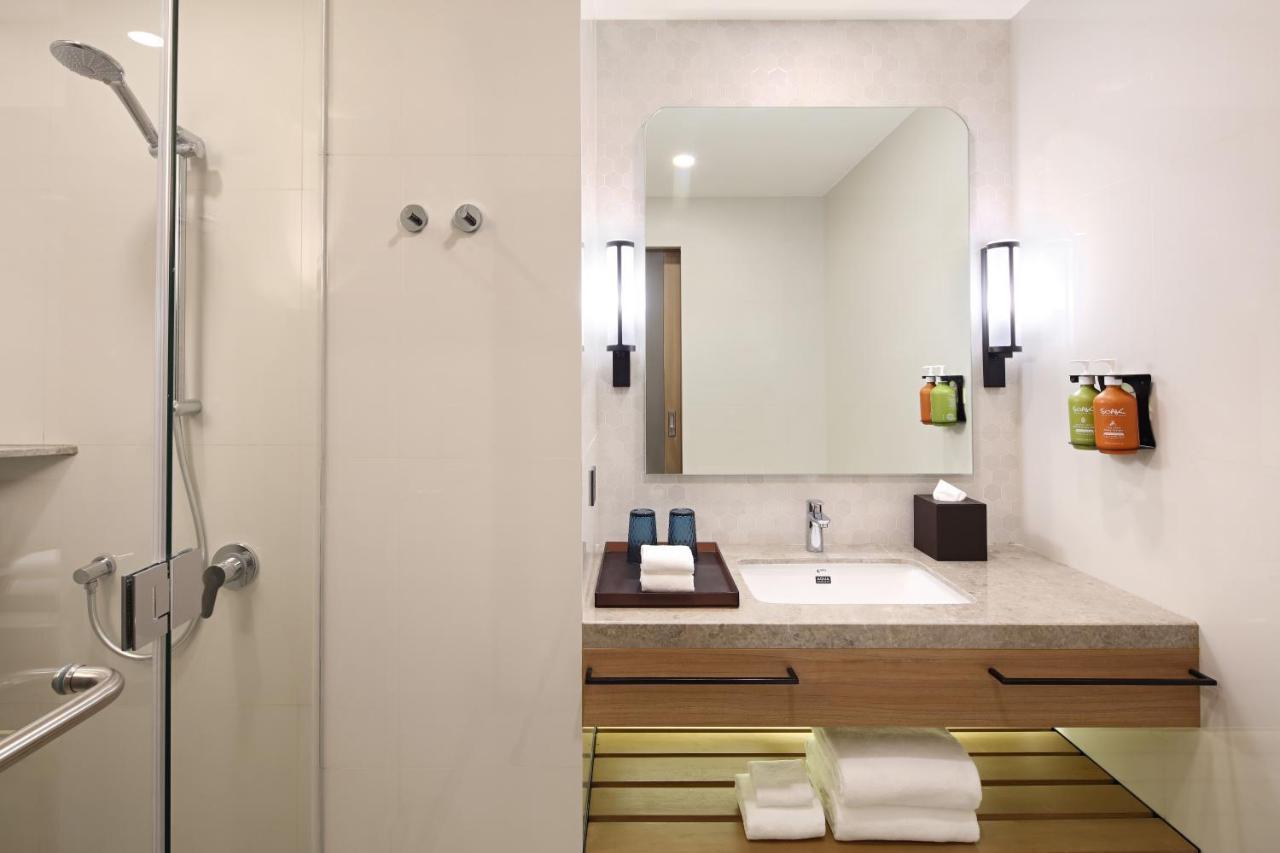 By Ihg 4* Cebu