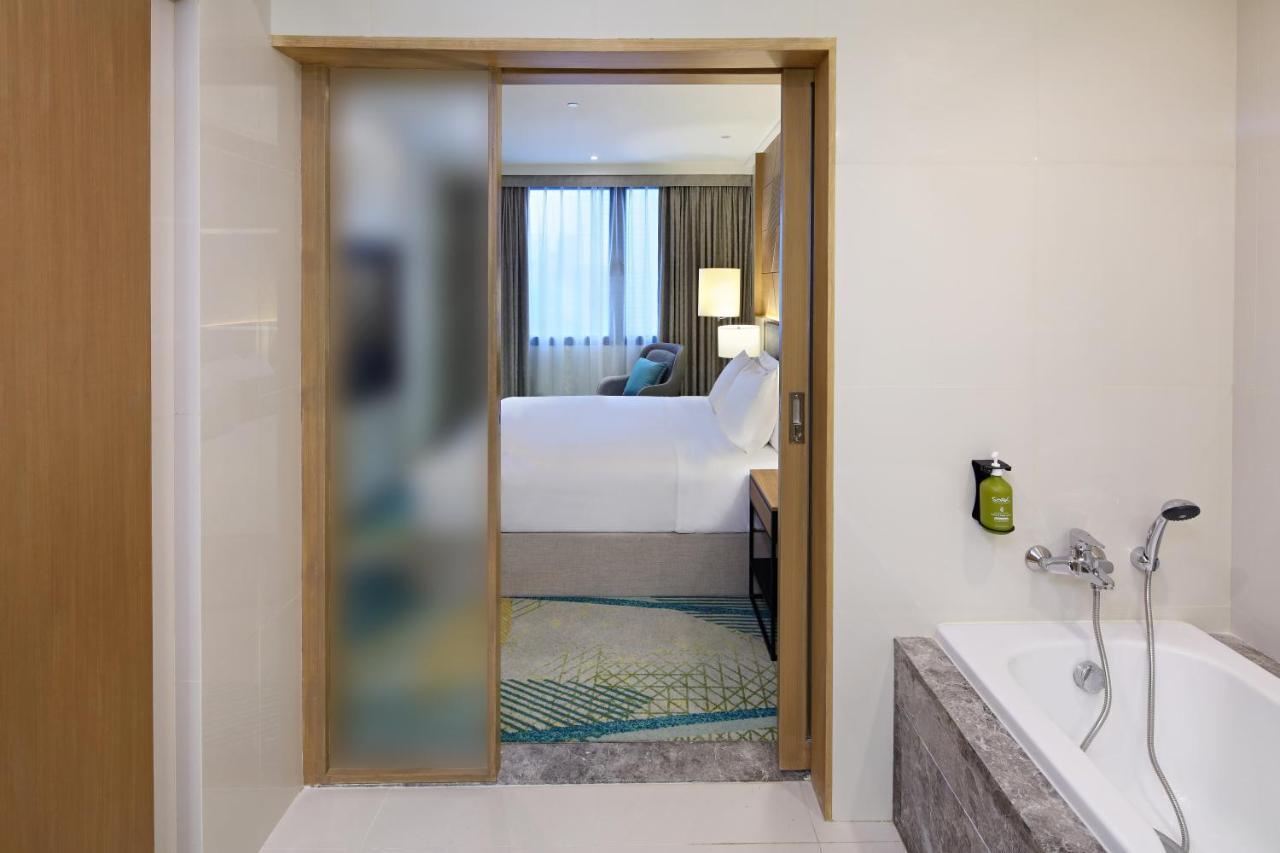 By Ihg 4* Cebu