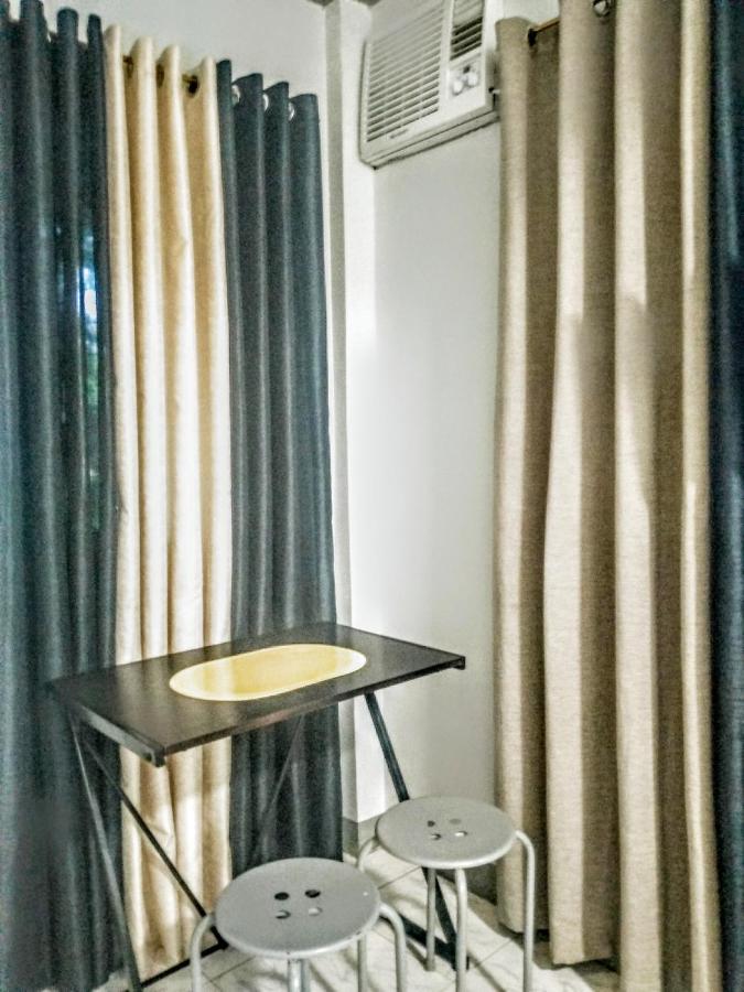 Barrio House Mactan 2*