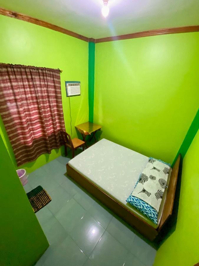 D Alegre Travellers Inn