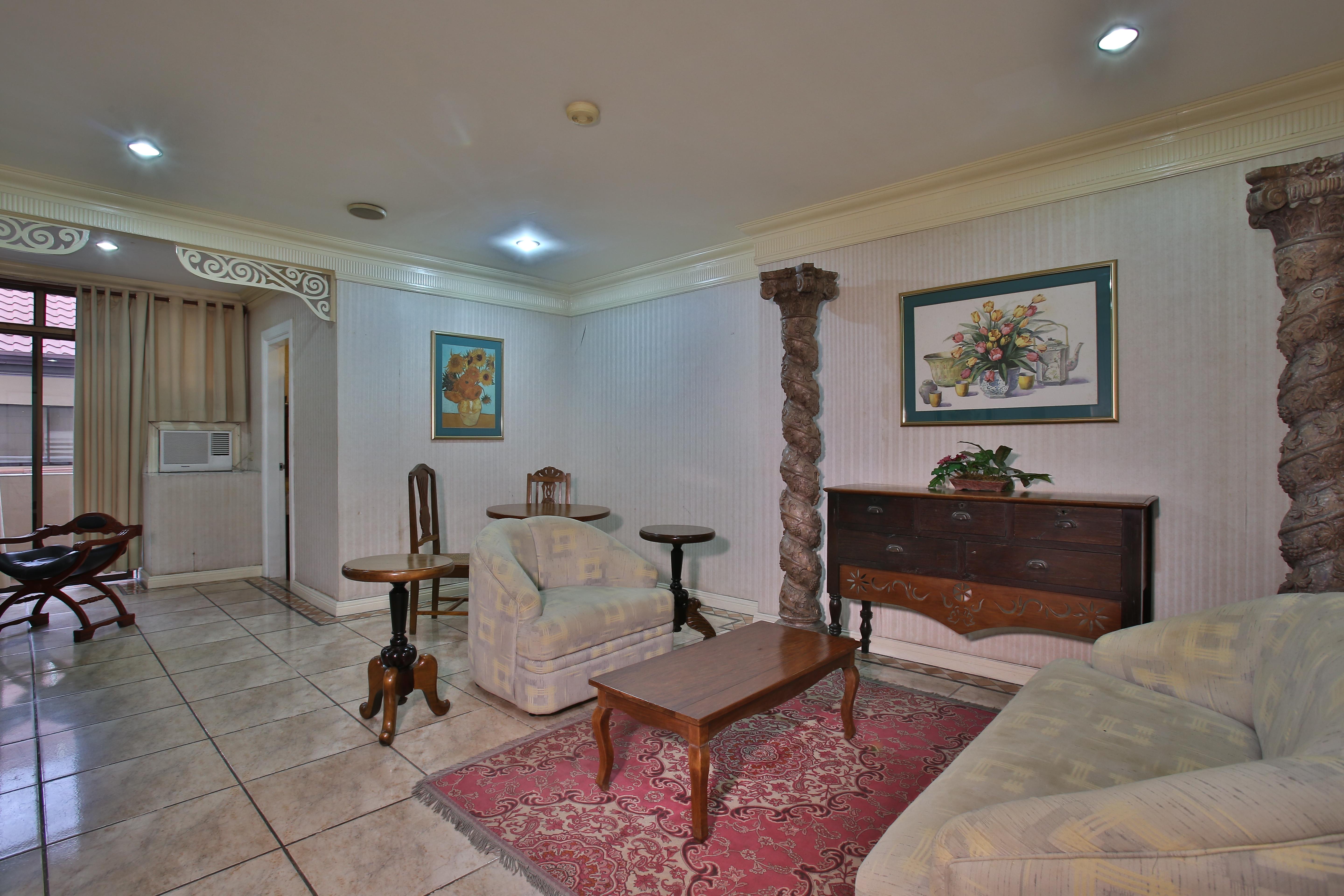 Crown Regency Residences - Quarantine 3* Cebu