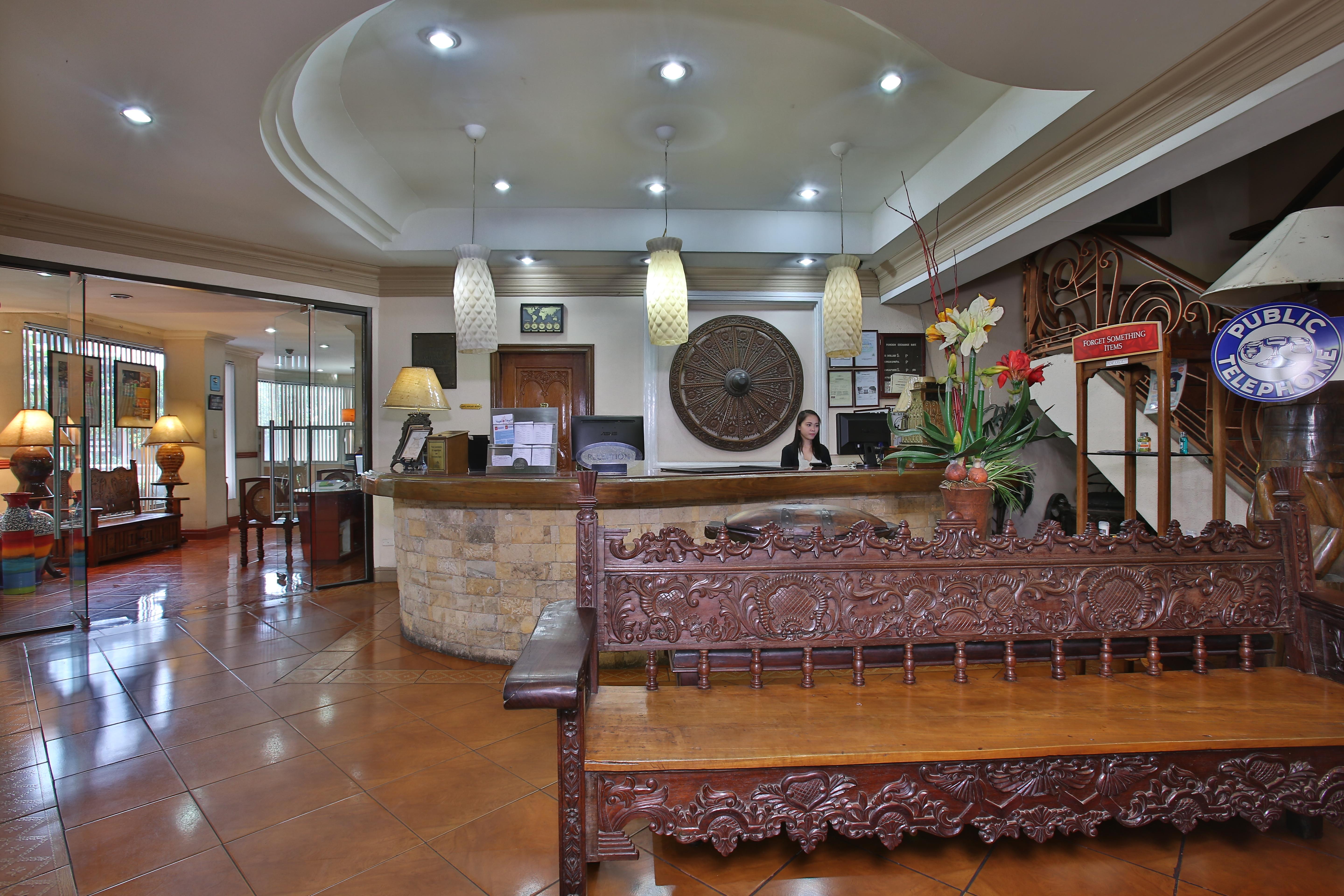 Crown Regency Residences - Quarantine 3* Cebu