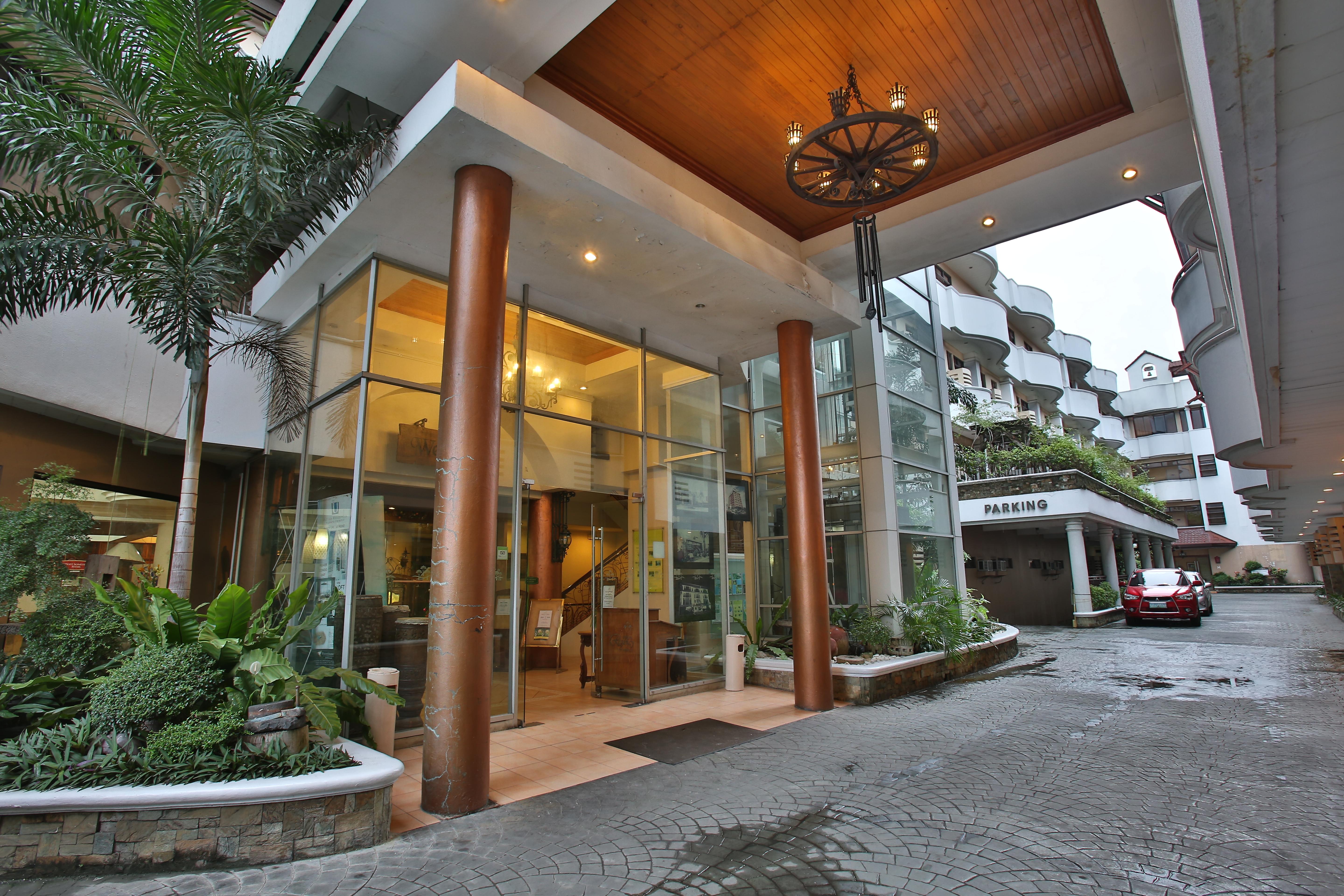 Crown Regency Residences - Quarantine Hotel Cebu