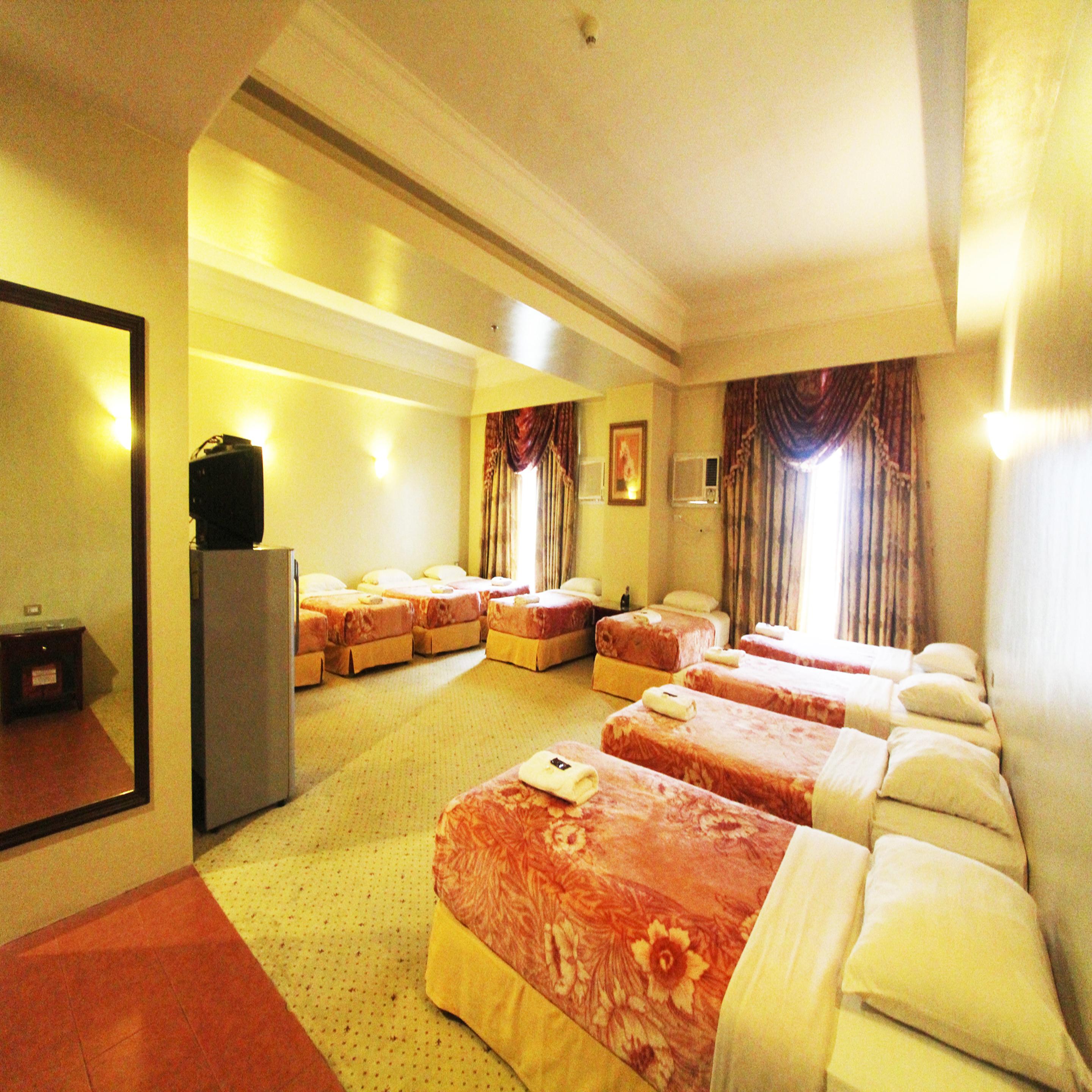 Sarrosa International And Residential Hotel 3*