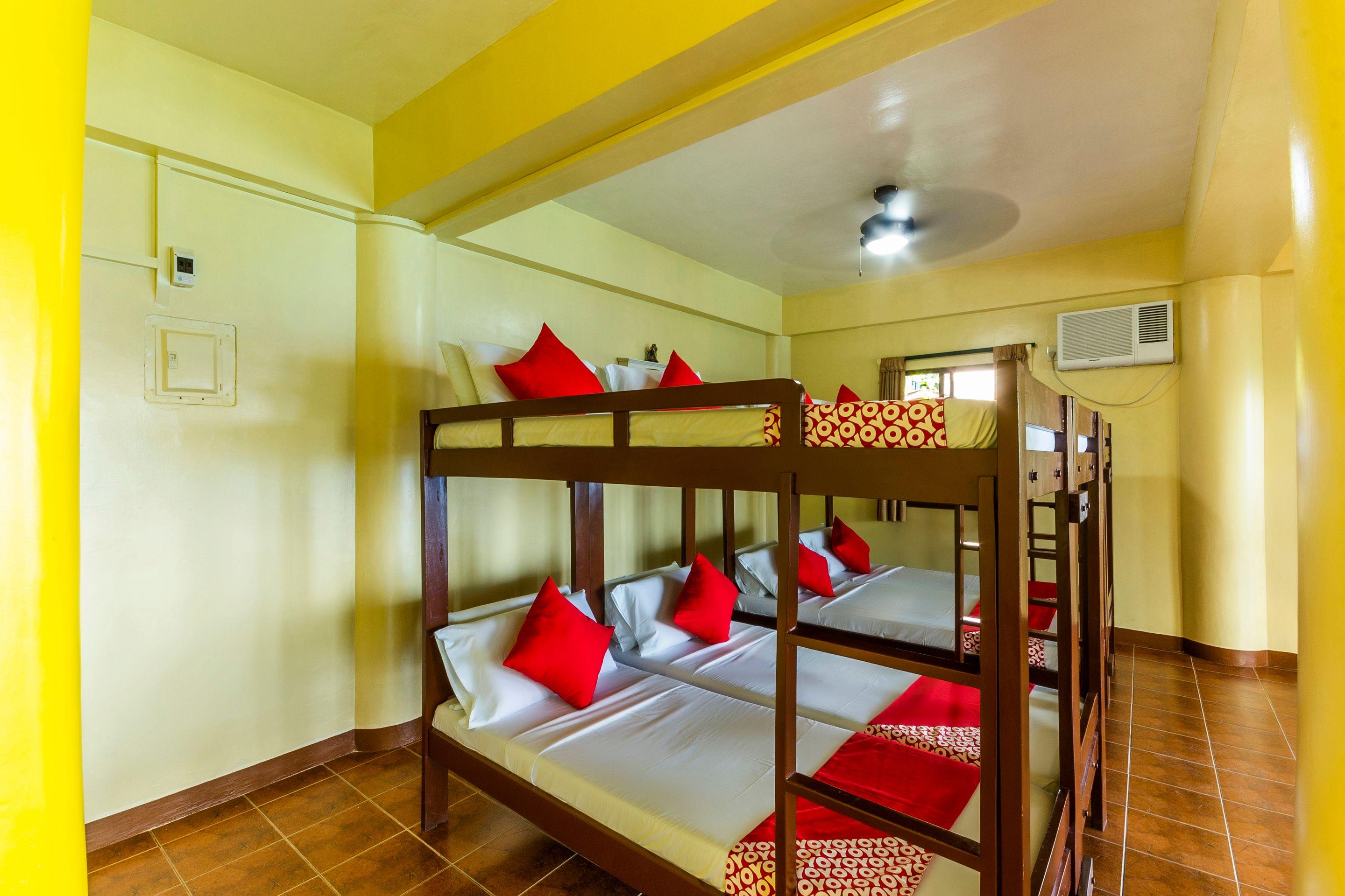 Oyo 130 Jy Crown Palace Hotel Cebu