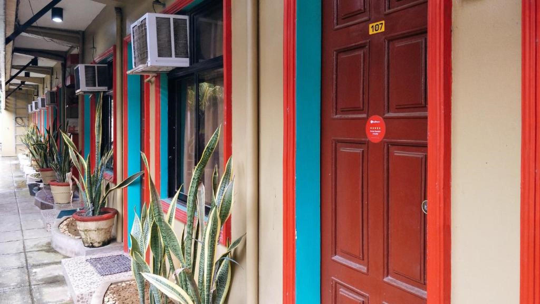 Hotel Reddoorz @ Bankal Lapulapu 2*