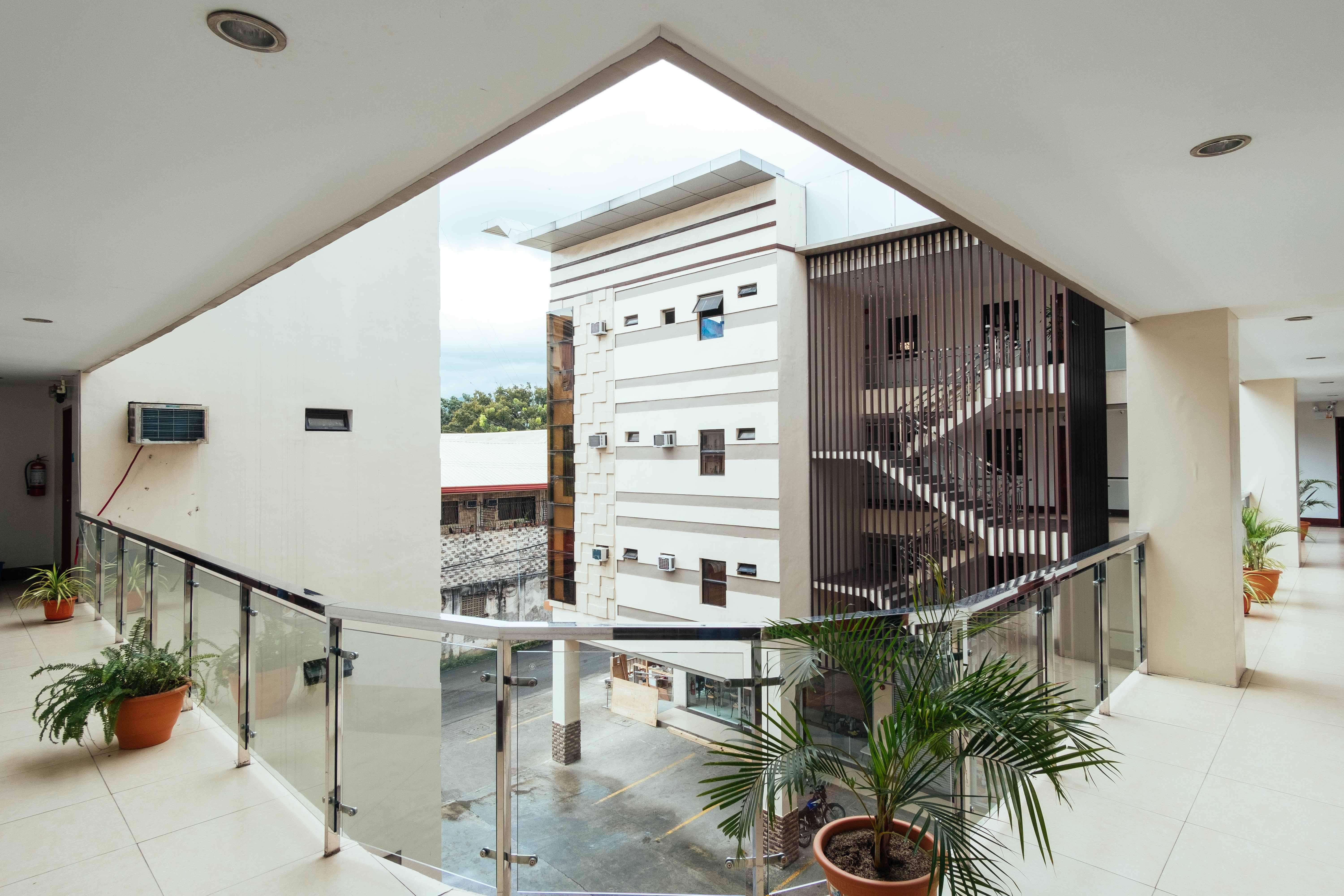 Oyo 443 Maria Cristina Arcade 3*