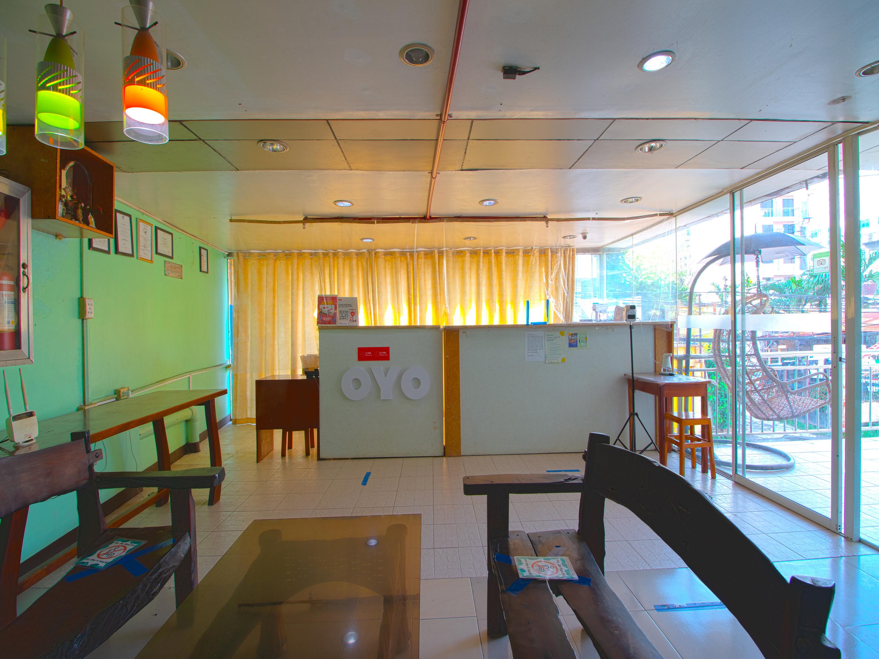 Oyo 677 Roseate Hotel Cebu