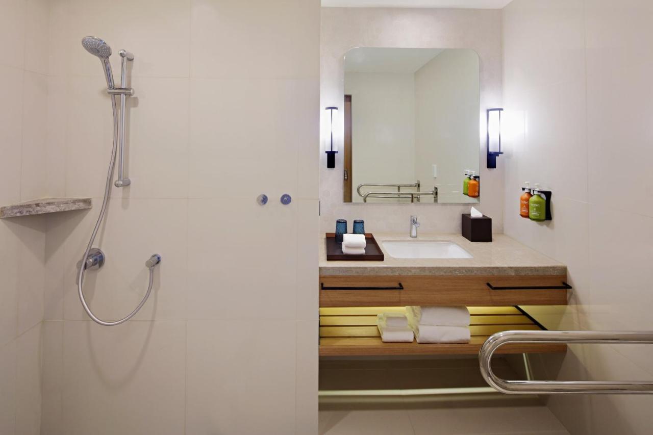 By Ihg Hotel