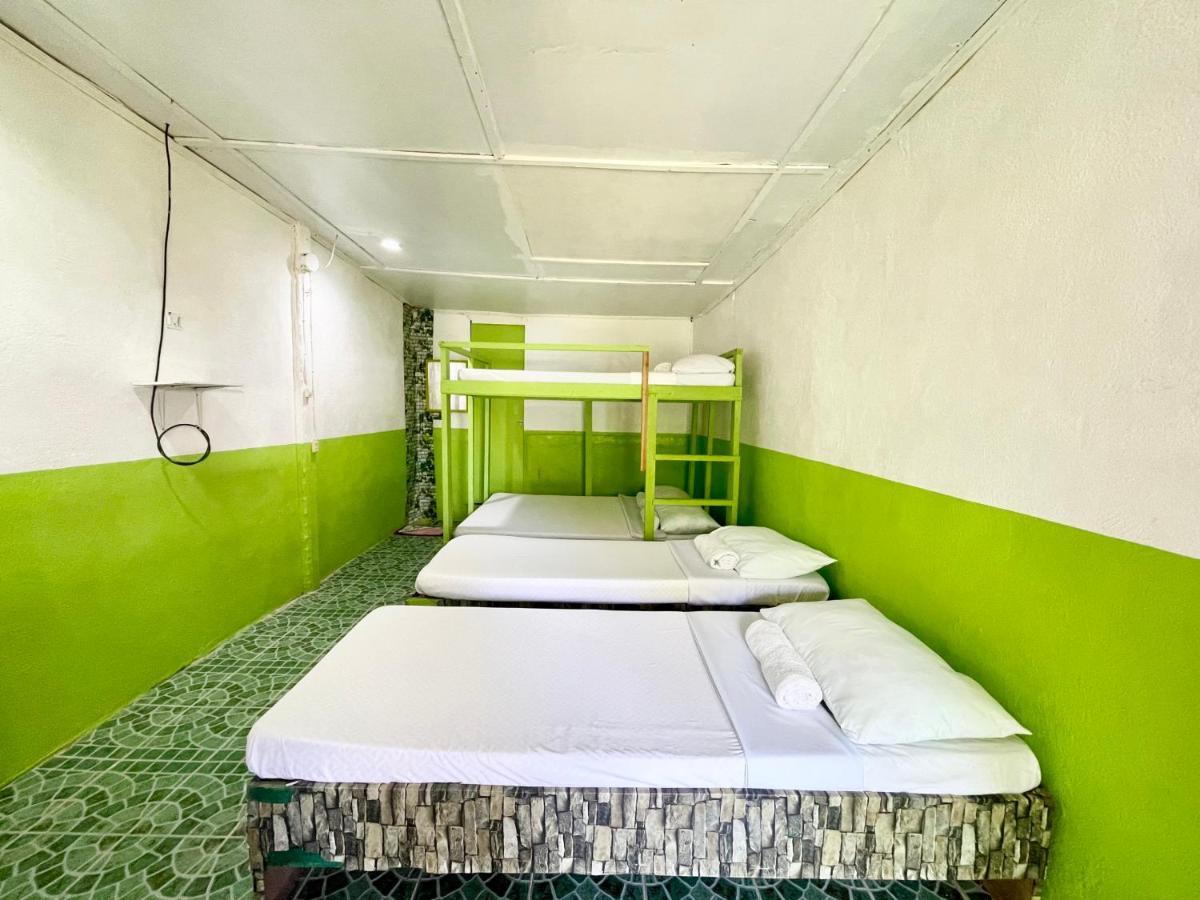 Oyo 899 Merie Diz Sunrise Hotel 2*