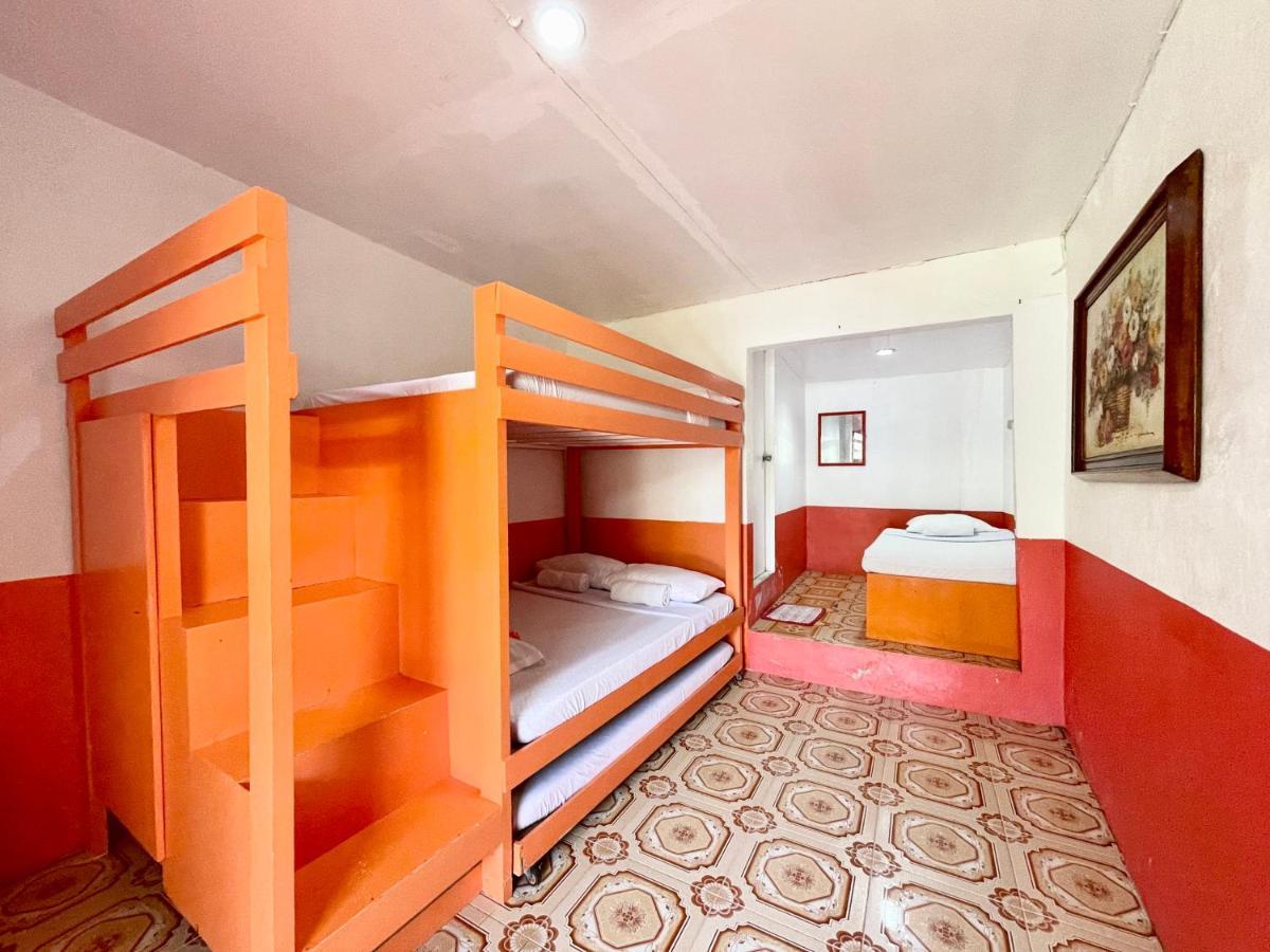 Oyo 899 Merie Diz Sunrise Hotel