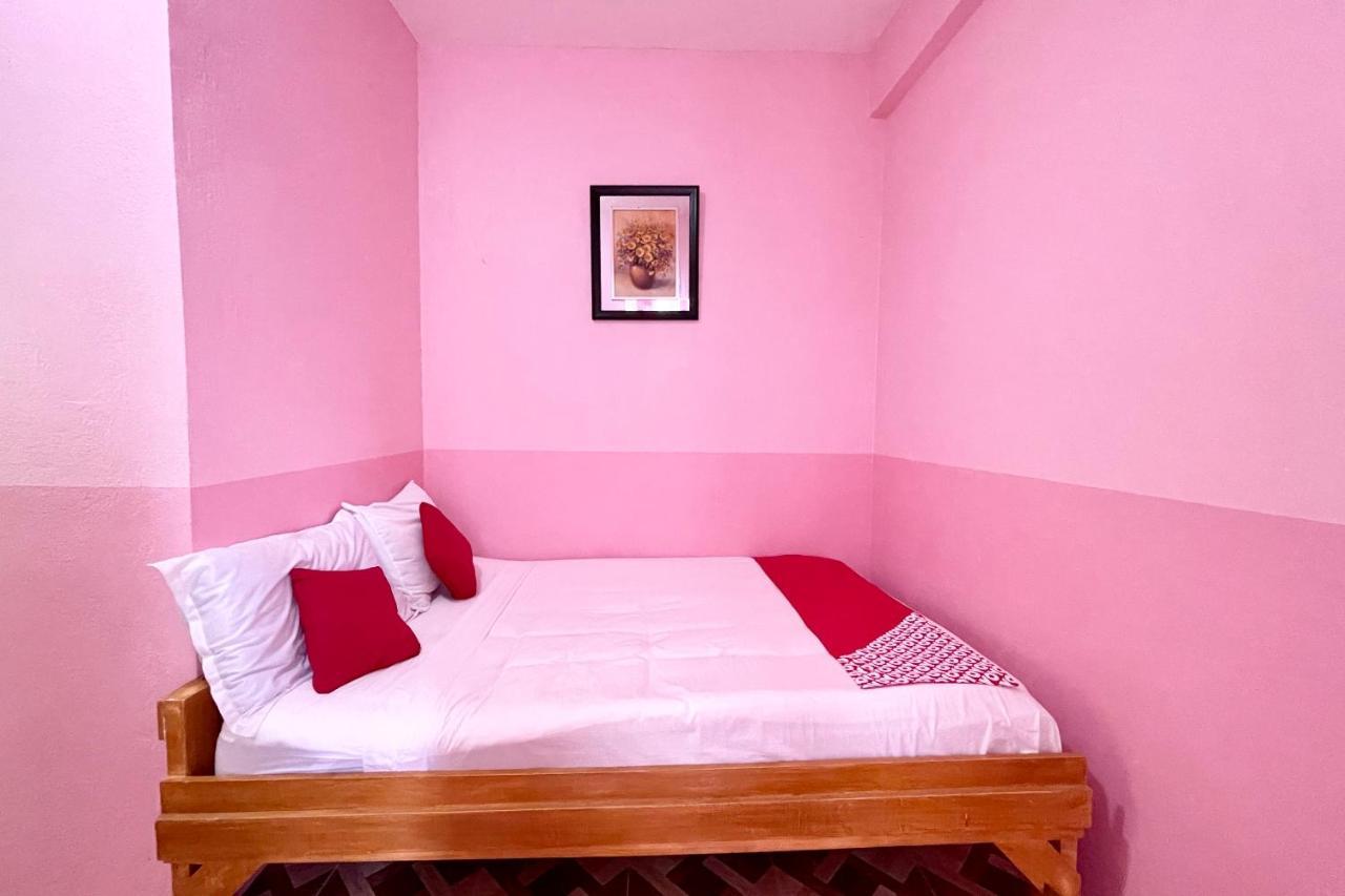 Oyo 899 Merie Diz Sunrise Hotel