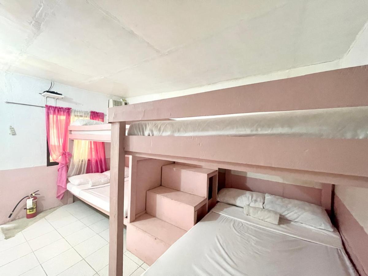Oyo 899 Merie Diz Sunrise Hotel