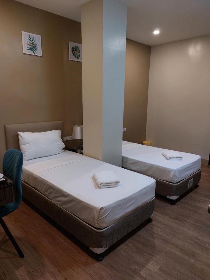 Beaver 3* Cebu