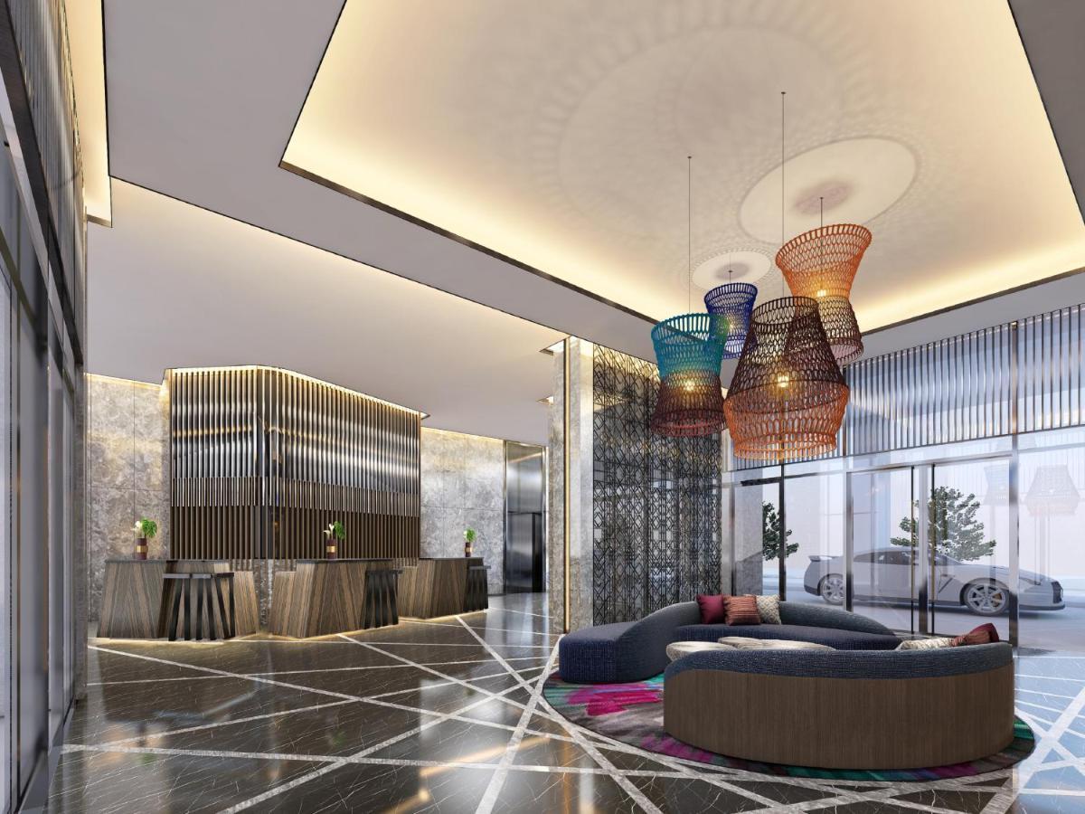 By Ihg 4*