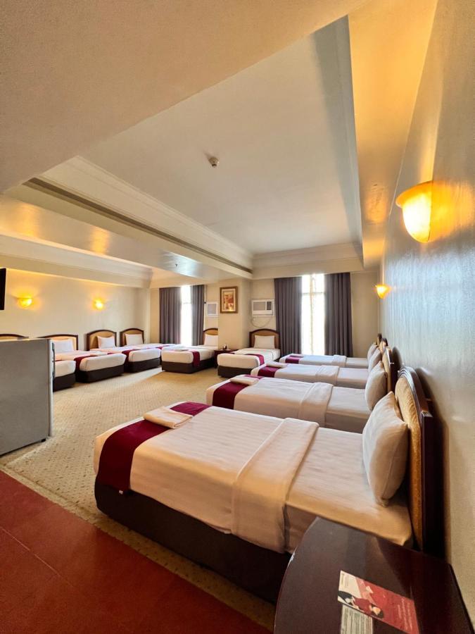 Sarrosa International And Residential 3* Cebu