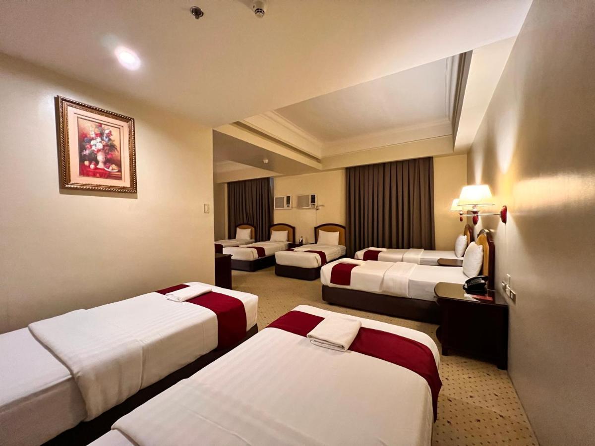 Sarrosa International And Residential 3*