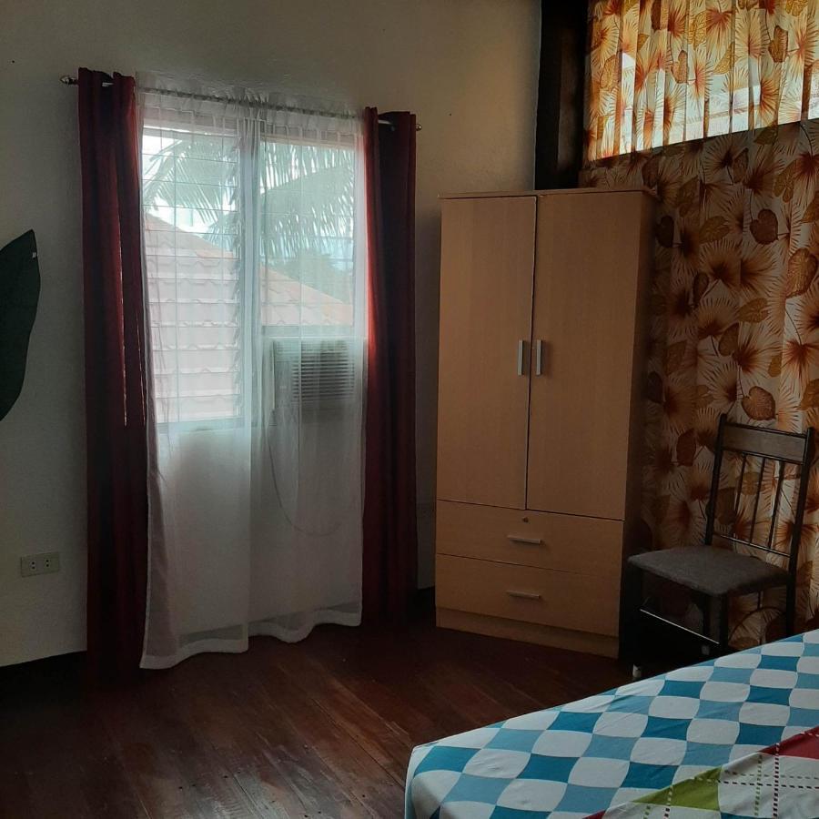 Ella's House Moalboal