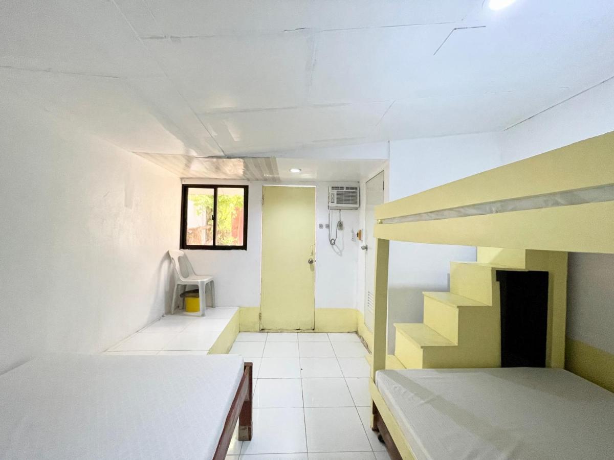 Oyo 899 Merie Diz Sunrise Hotel Oslob