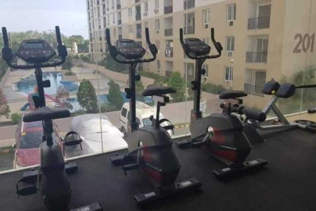 Apartamento 3 Bedrooms 2 Bathrooms Fully Furnished Unit Near Beach