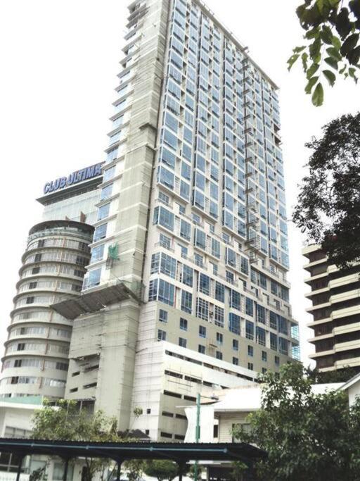 Spacious And Cozy 2-br In Apartment Cebu