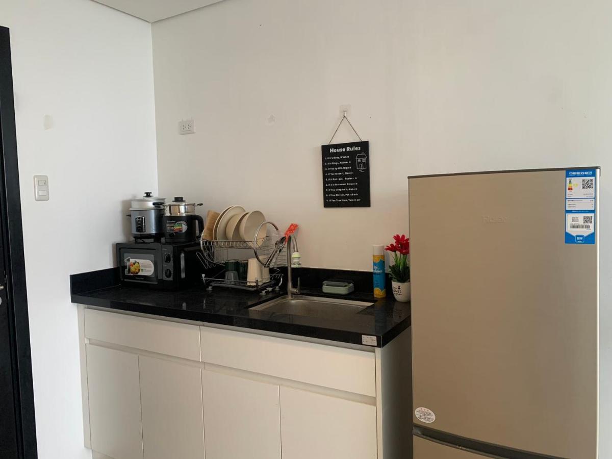 City In Meridian With Netflix And Wifi, Near Ayala And It Park U7 09 11