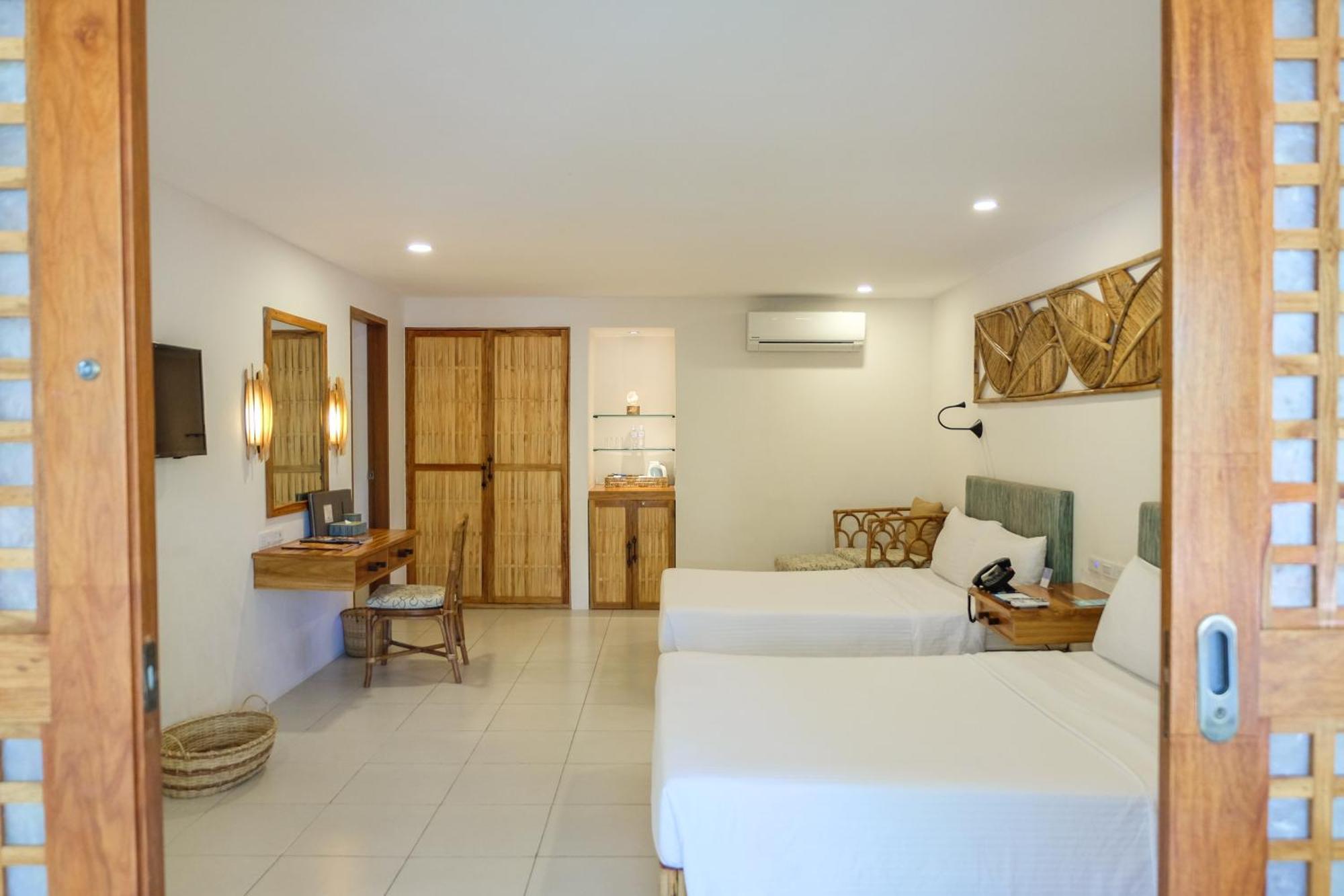 Resort Bluewater Maribago Lapu-Lapu City