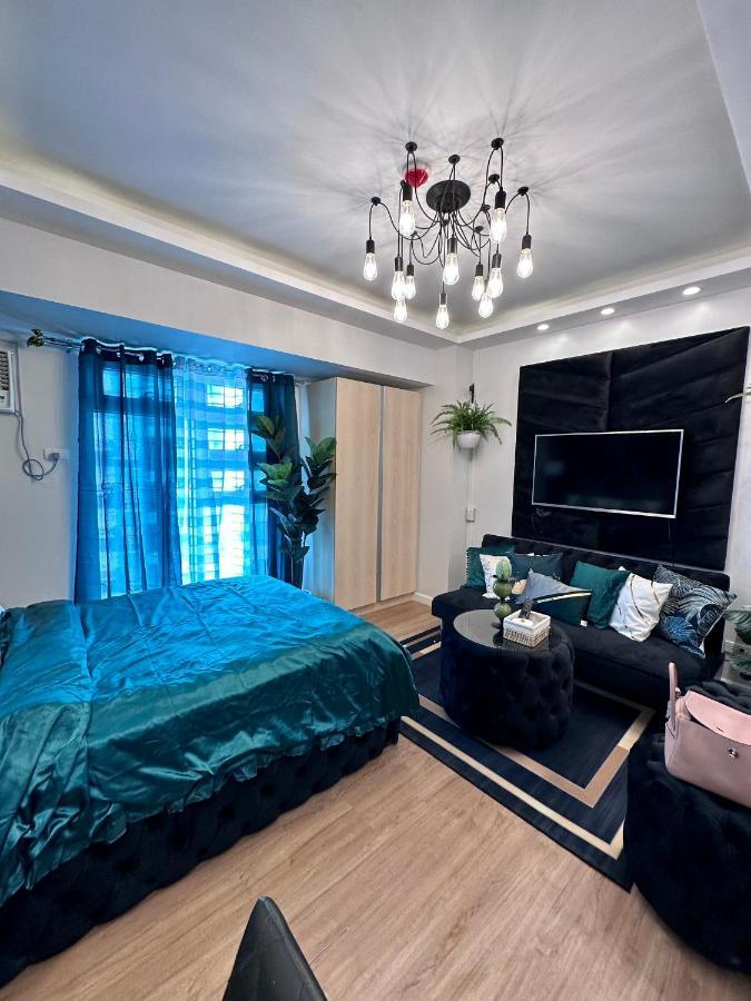 Queen Size In Solinea, Cebu