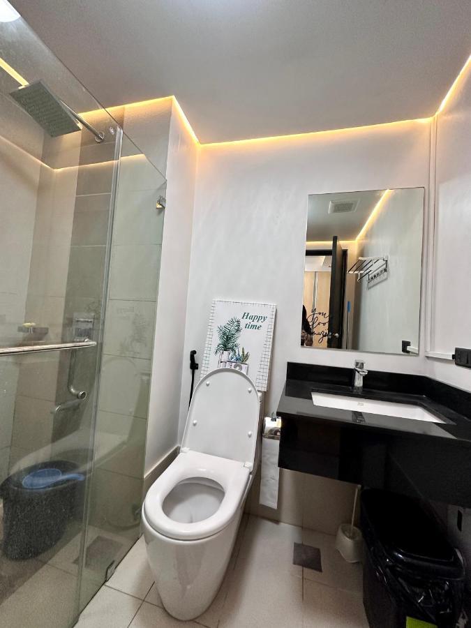 Queen Size In Solinea, * Cebu