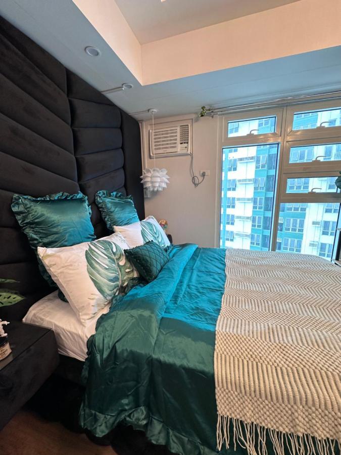 Aparthotel Queen Size In Solinea, Cebu