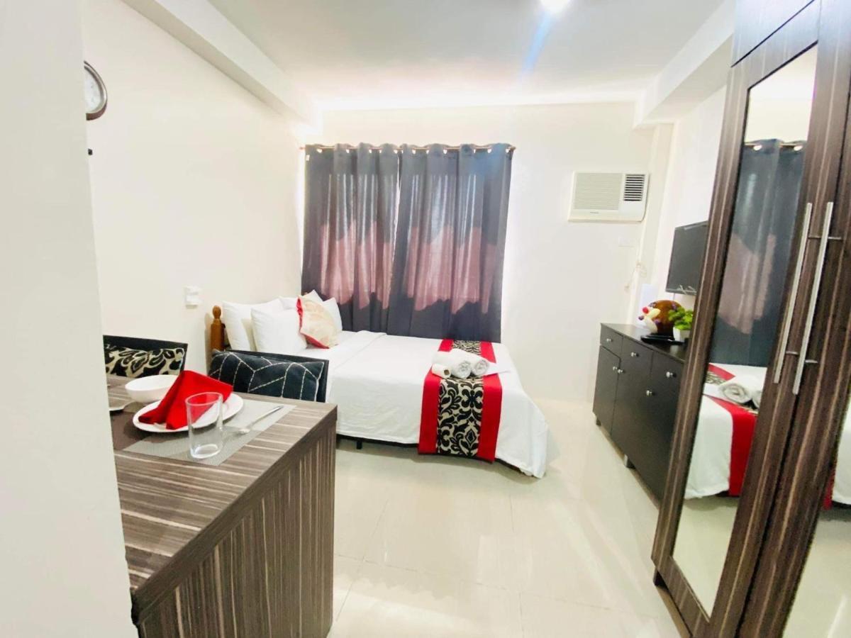 Persimmon Condominium City *