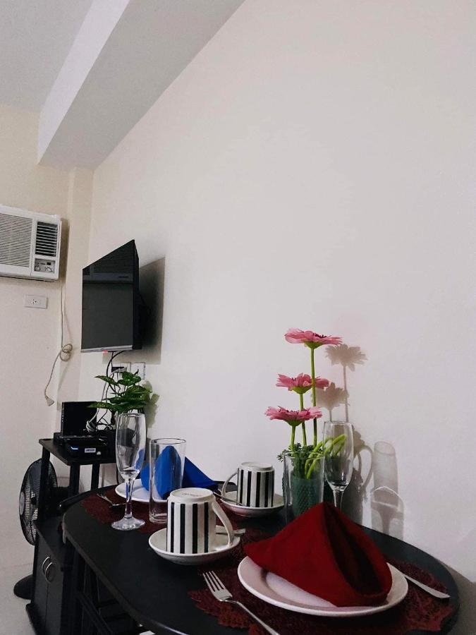 Persimmon Condominium City